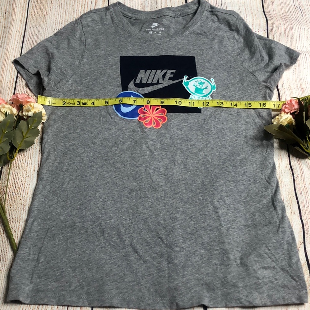 Nike Girls Tee